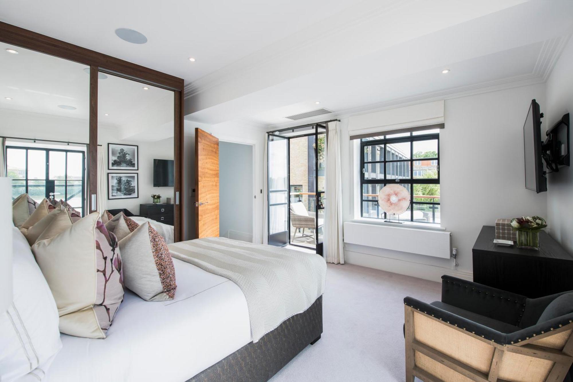 Palace Wharf Apartments London Ngoại thất bức ảnh