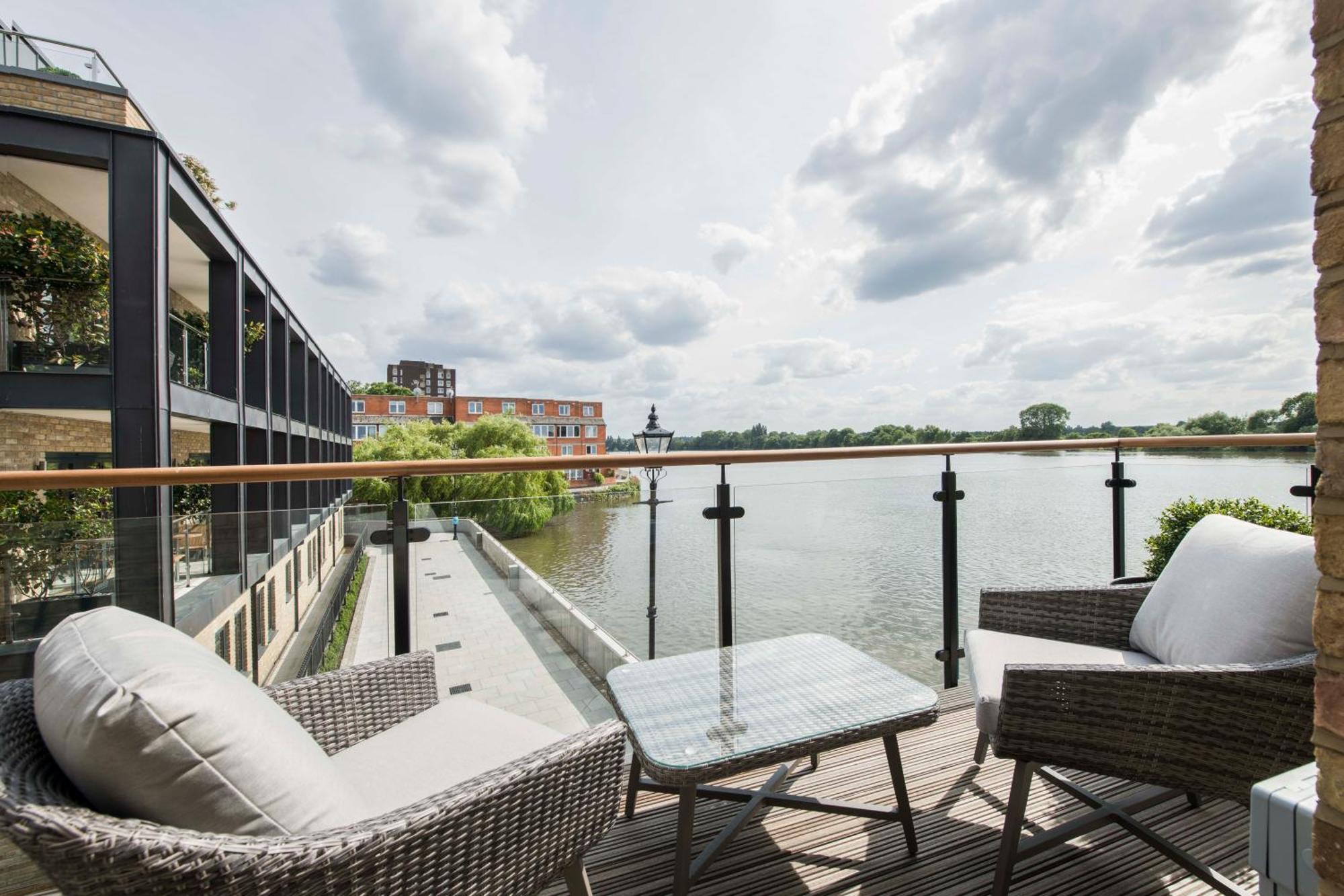 Palace Wharf Apartments London Ngoại thất bức ảnh